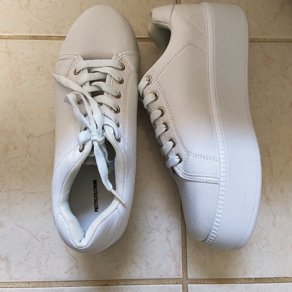 Platform White Shoes - Picture 3 of 3